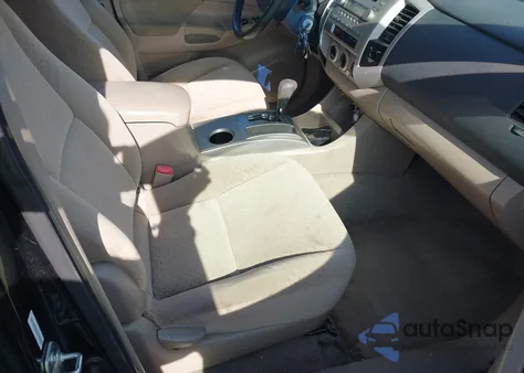 2006 Toyota Tacoma z USA, uszkodzony, nr VIN 5TETX22N86Z182956